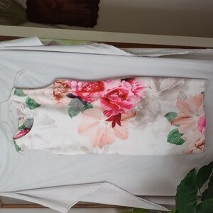 Calvin Klein lovely floral summer dress